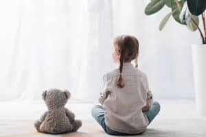 9 Traits of Adults Who Were Excluded as Kids, Psychologists Say