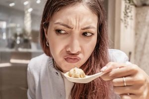 12 unappetizing truths about restaurants that made me stop eating out