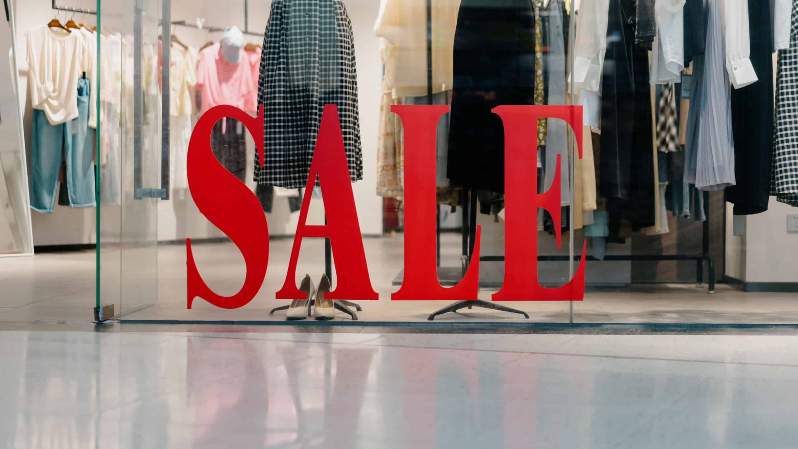 Sale sign in shopping mall