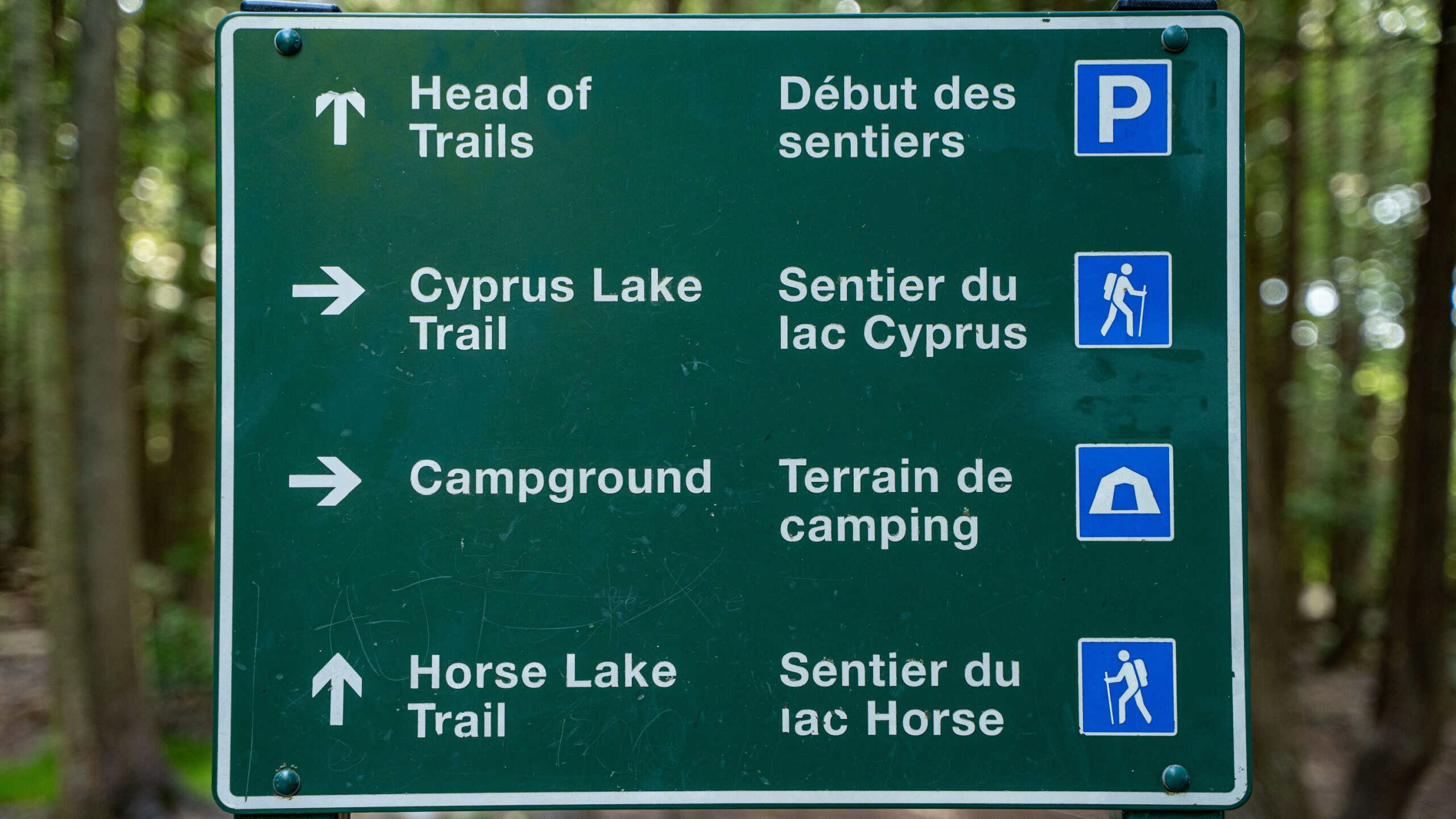 Sign of trails at Bruce Peninsula National Park in Tobermory. Ontario, Canada - June 24, 2025.