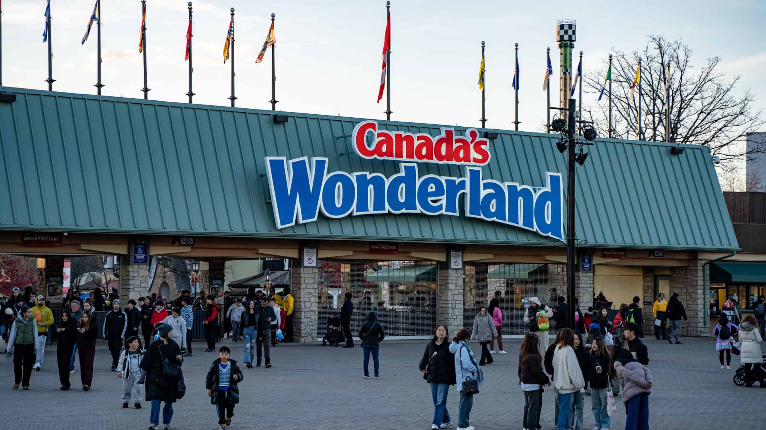 Sign at the entrance of Canada's Wonderland. Canada's Wonderland is amusement park. Vaughan, Canada - November 2, 2024.