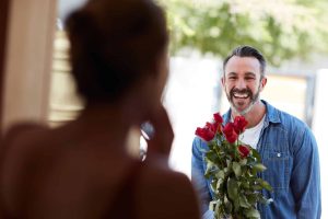 7 kind gestures many women love in men and 7 annoying ones they hate