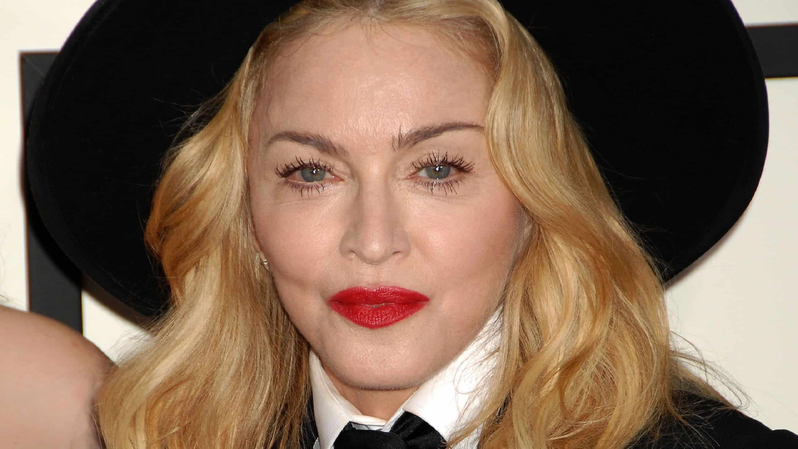 LOS ANGELES - JAN 26:  Madonna  arrives at the 56th Annual Grammy Awards Arrivals  on January 26, 2014 in Los Angeles, CA                