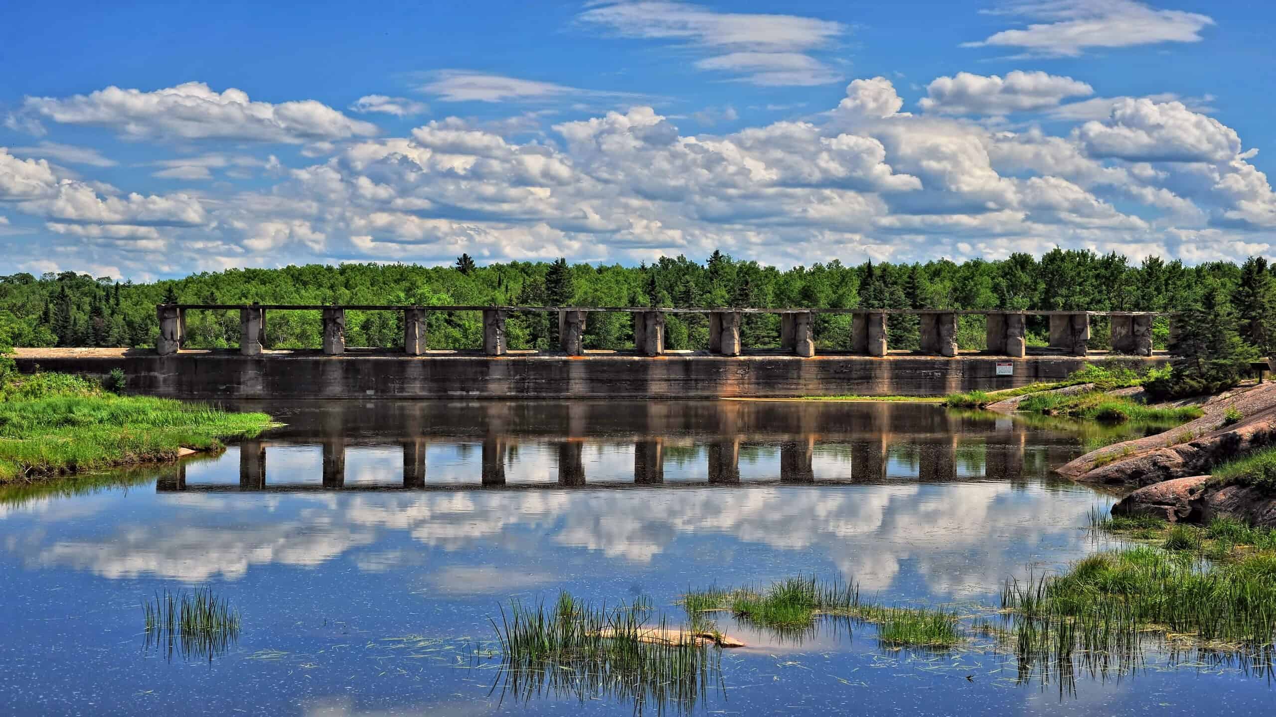 Pinawa Dam