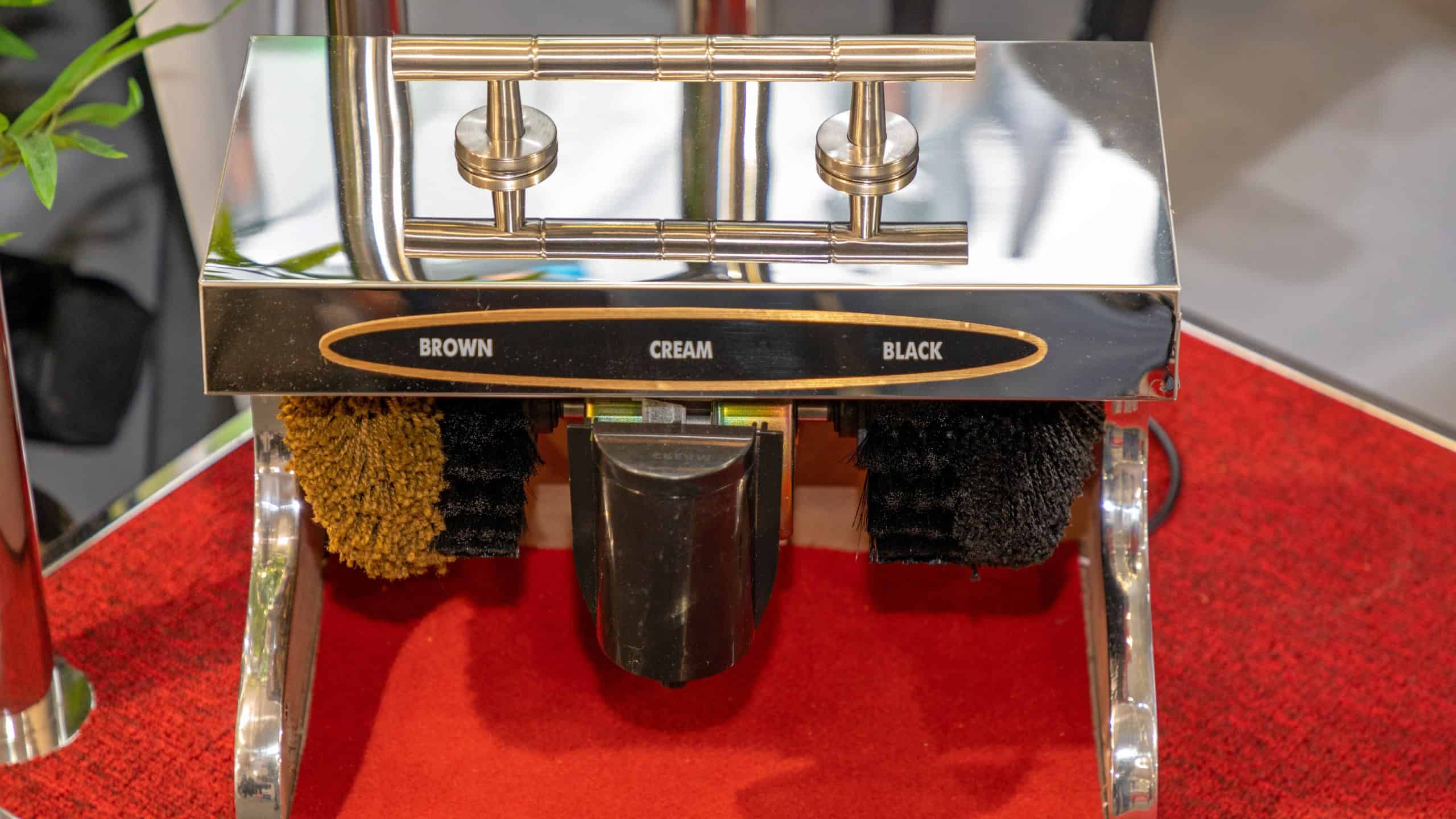 Shoe Polishing and Shining Machine at Red Carpet