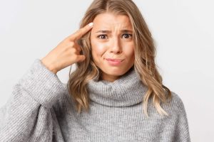 10 signs that a person may not be as smart as they appear