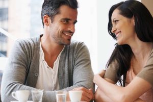 Women notice these 10 things about men on the first date