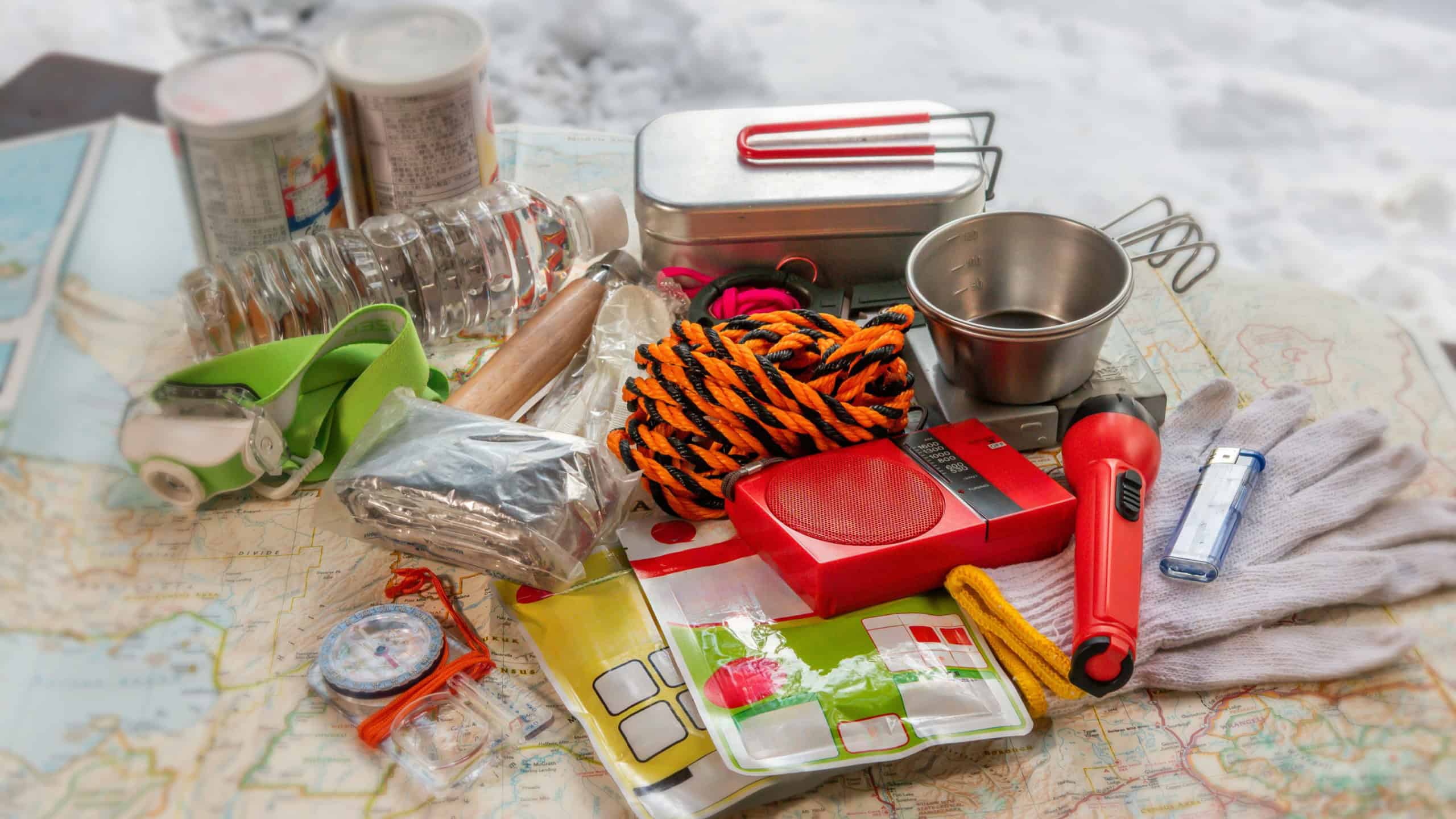 Disaster emergency kit Disaster emergency kit