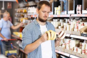 The 10 things you should never buy at a dollar store in Canada