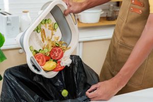 10 countries that waste the most food