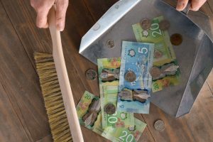 15 ways Canadians waste money without realizing it