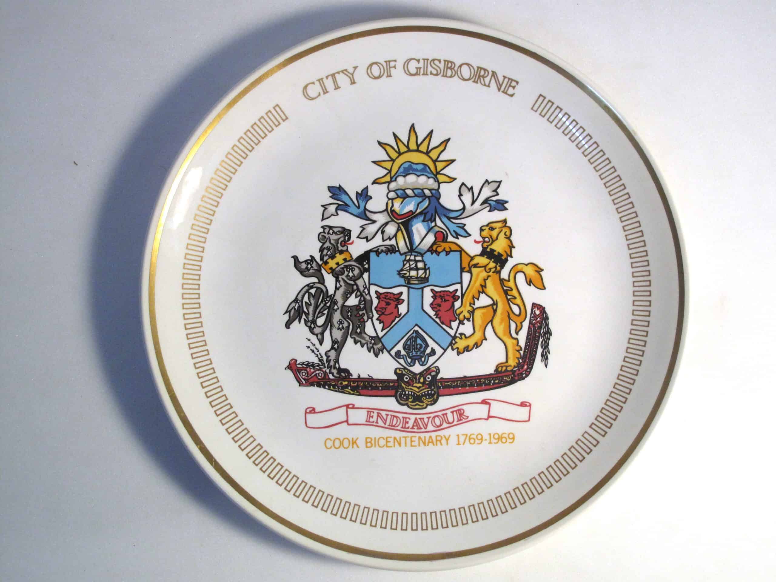Plate, commemorative (AM 1986.124-1)