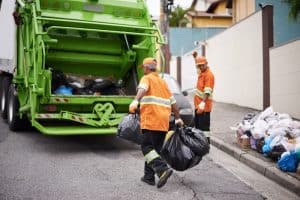 15 valuable things often mistakenly thrown away as worthless