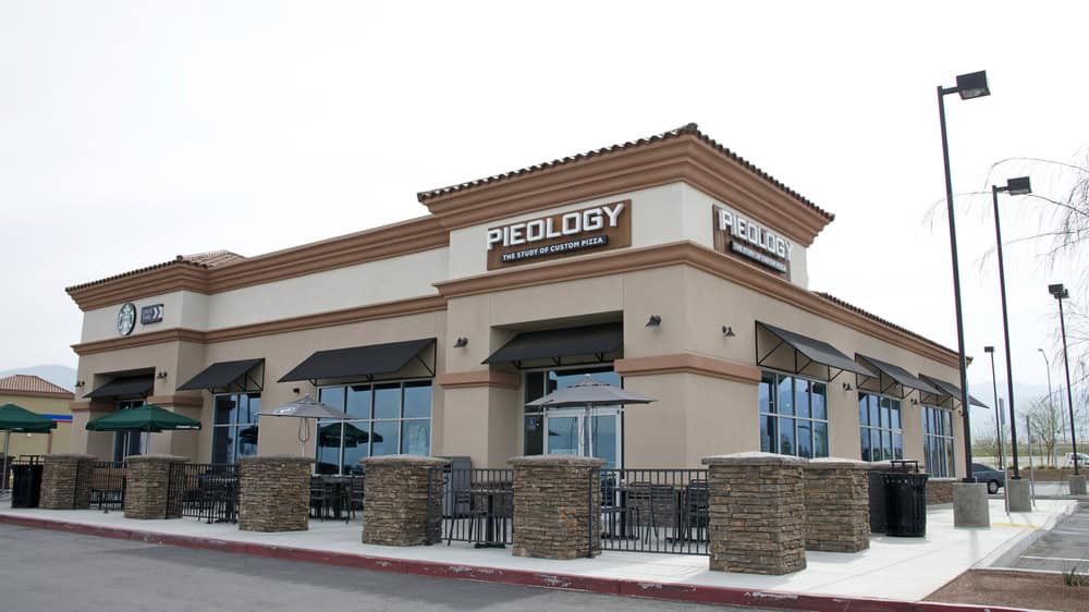 Arvin, CA - March 03, 2016: Pieology Pizzaria and Starbucks. Pieology seeks the appeal of customers by allowing them to customize their pizza. Starbucks is the largest coffeehouse company in the world